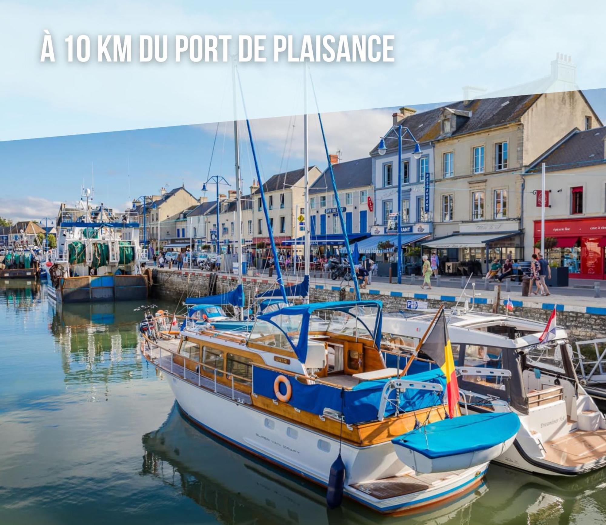 Les Combles De L Aure Grand Studio Cosy Confortable Classe 3 Etoiles Centre Bayeux 2 Mn A Pied Cathedrale Proche Plages Du Debarquement المظهر الخارجي الصورة
